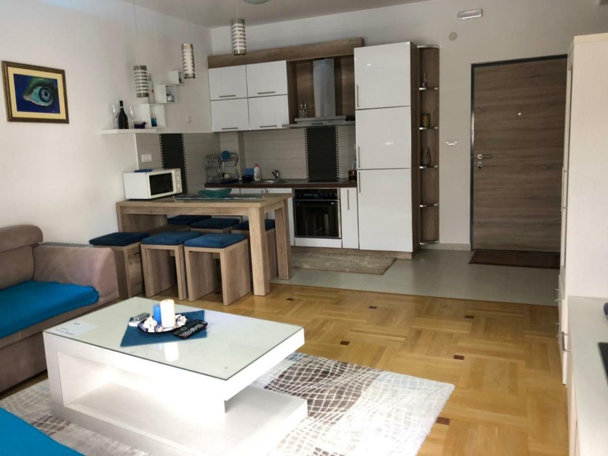 Apartman Dajana Улцинь Экстерьер фото